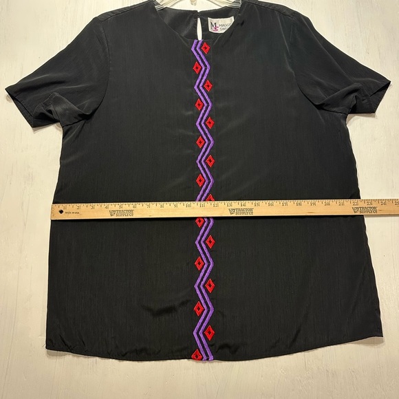 Vintage Maggie Sweet Black Blouse Embroidered Purple Red Trim Short Sleeve L - Picture 5 of 7